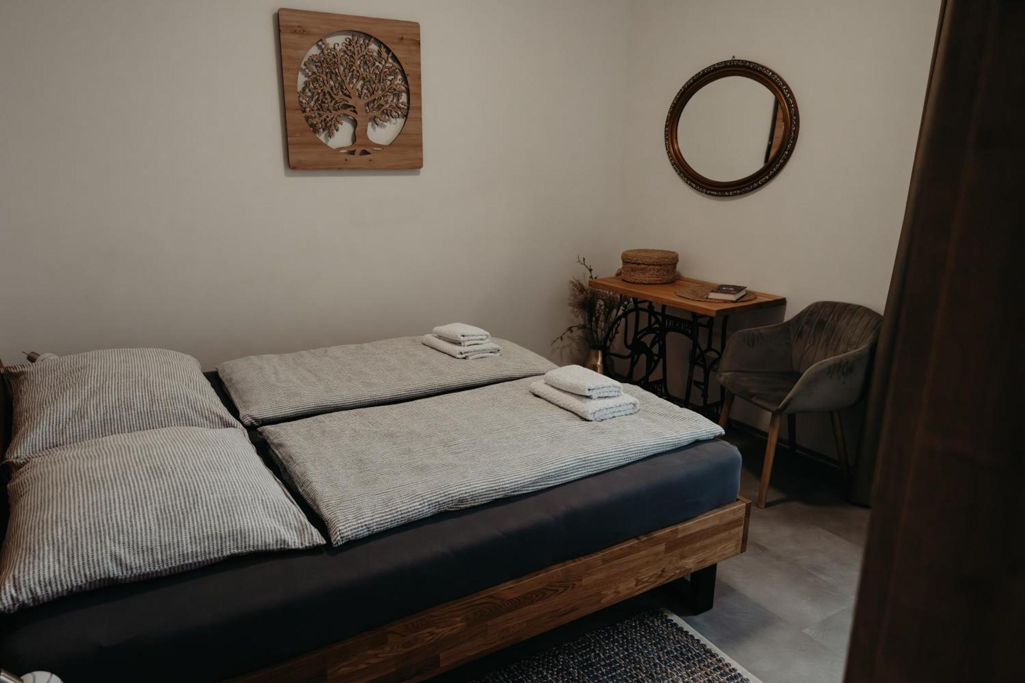 Apartman Usti Hranice  Bagian luar foto